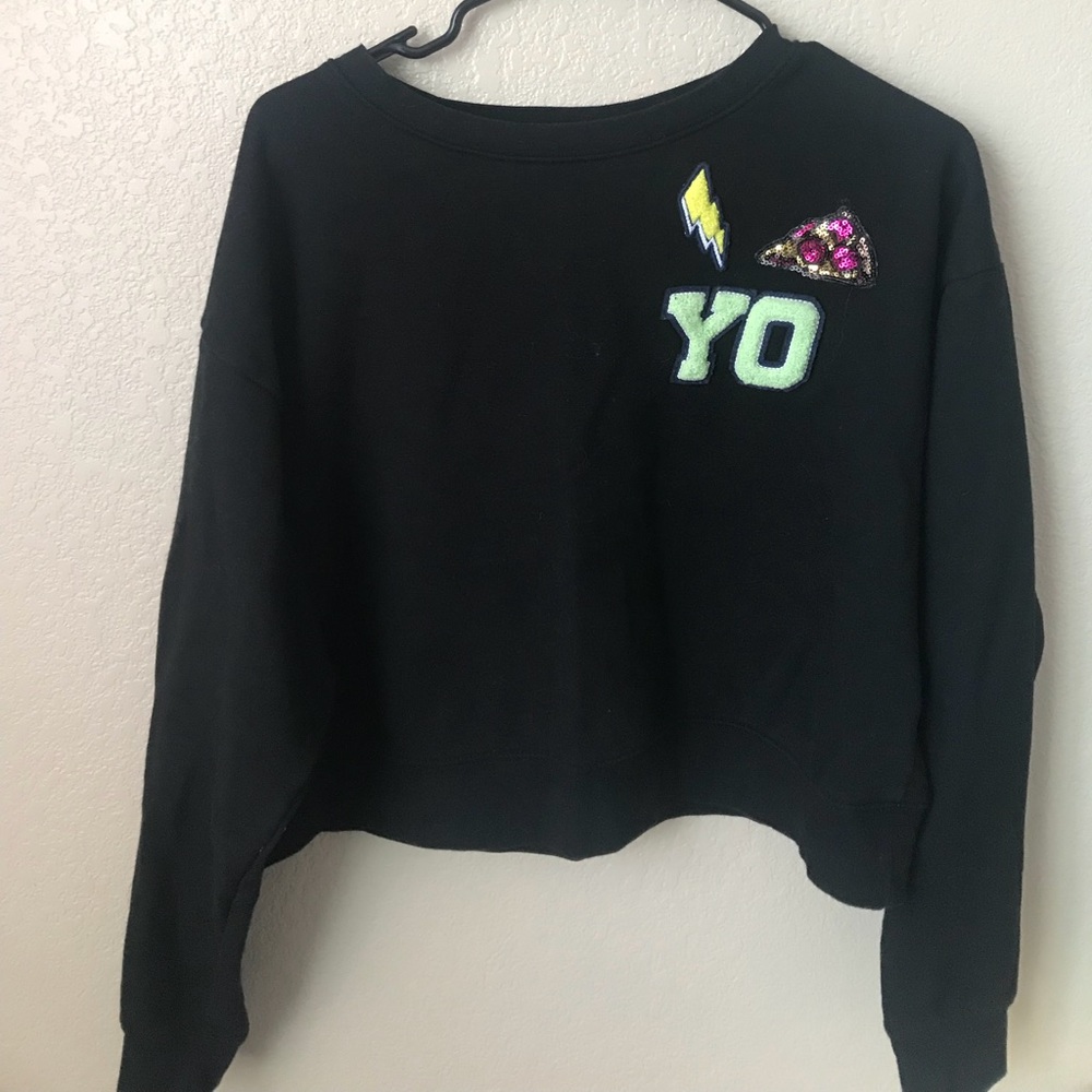 Sweatshirt